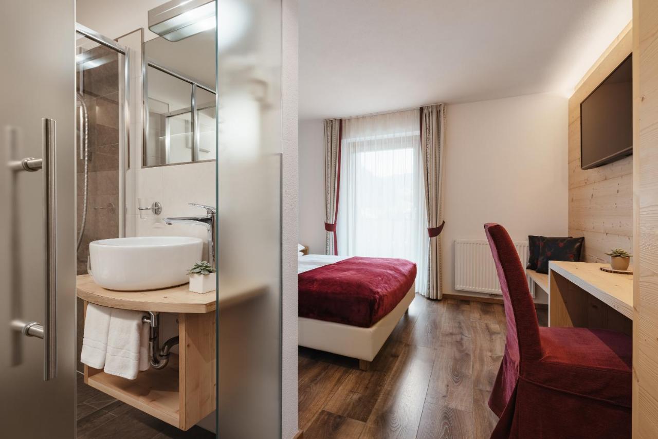 Hotel Pradat Corvara In Badia Esterno foto
